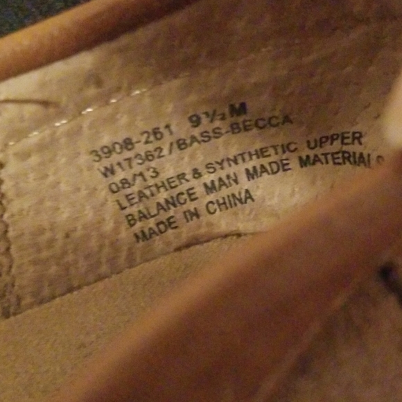 Women's Basketweave Tan Loafer 9.5 - Picture 4 of 5